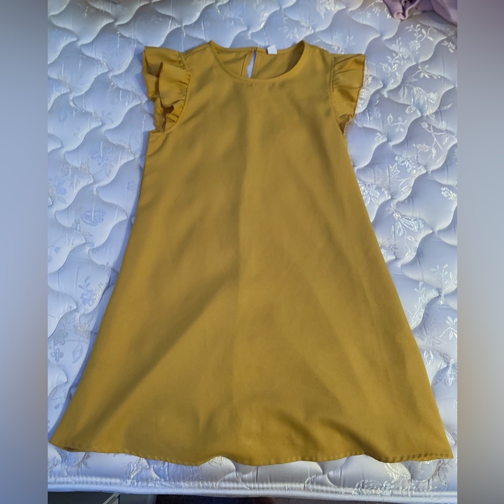 Yellow dress